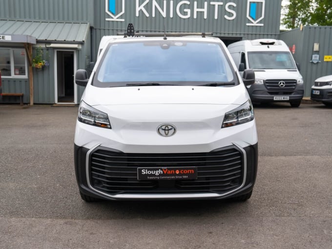 2025 Toyota Proace