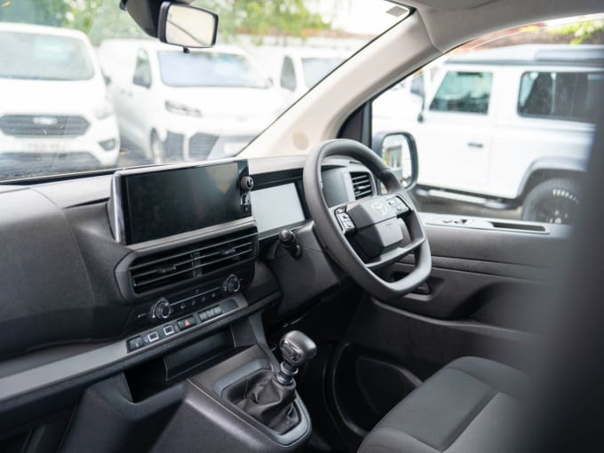 2025 Toyota Proace