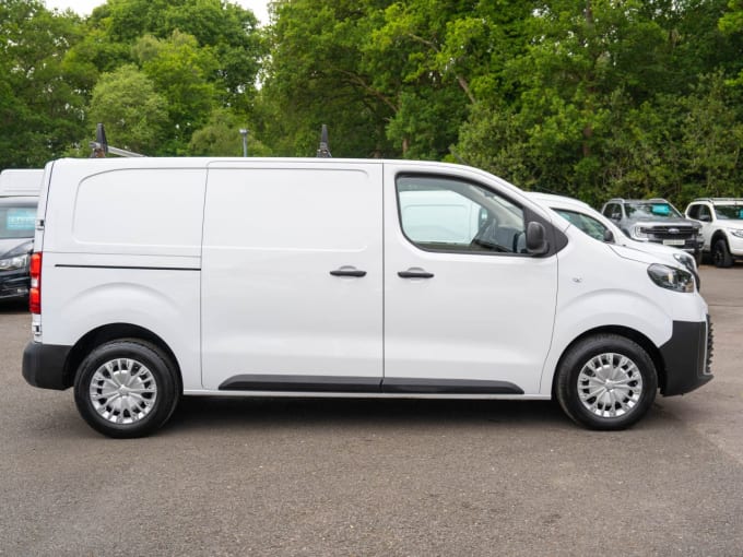 2025 Toyota Proace