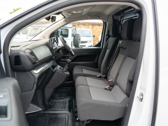 2025 Toyota Proace
