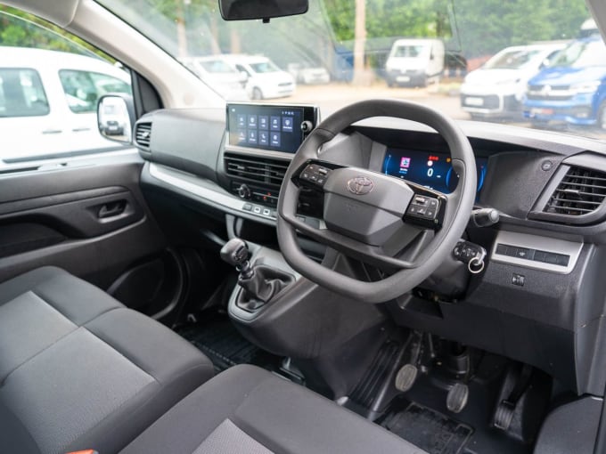 2025 Toyota Proace