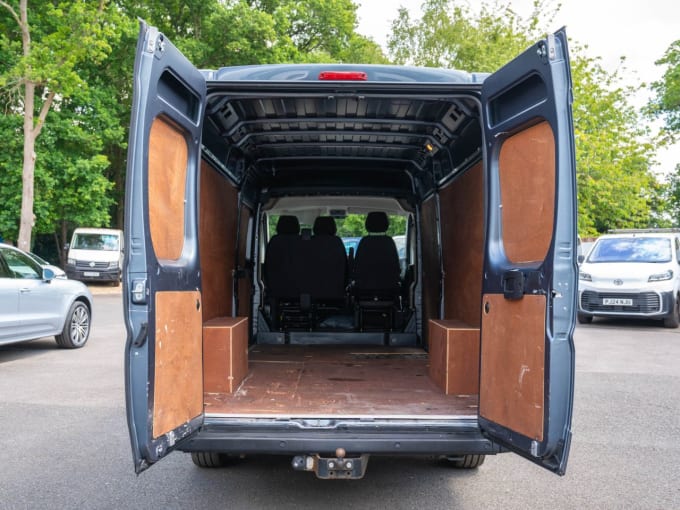 2025 Peugeot Boxer