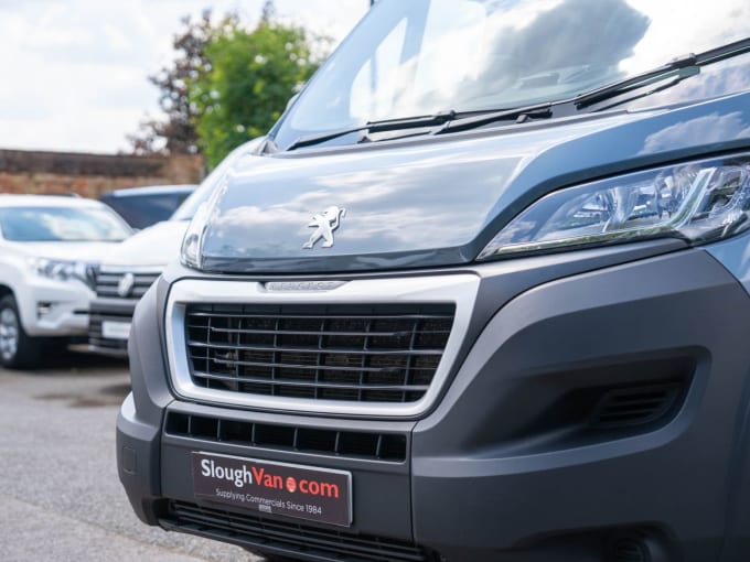 2025 Peugeot Boxer
