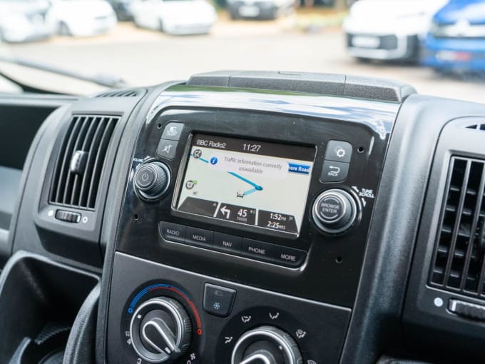 2025 Peugeot Boxer
