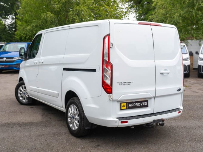 2025 Ford Transit Custom