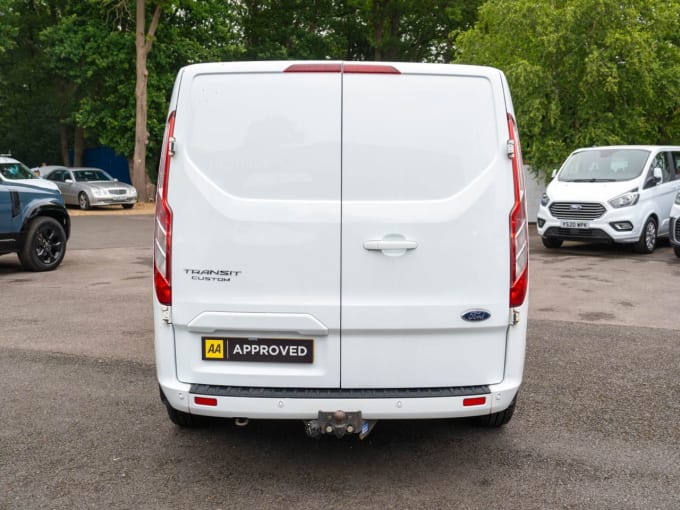 2025 Ford Transit Custom
