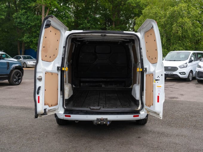 2025 Ford Transit Custom