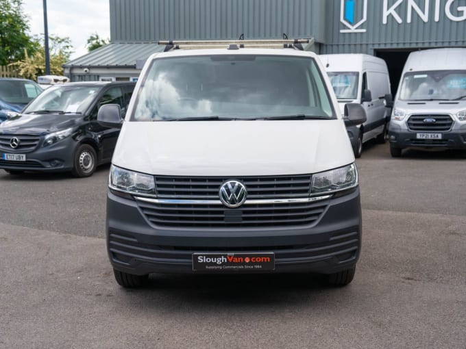 2025 Volkswagen Transporter