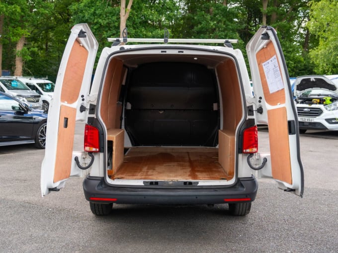 2025 Volkswagen Transporter