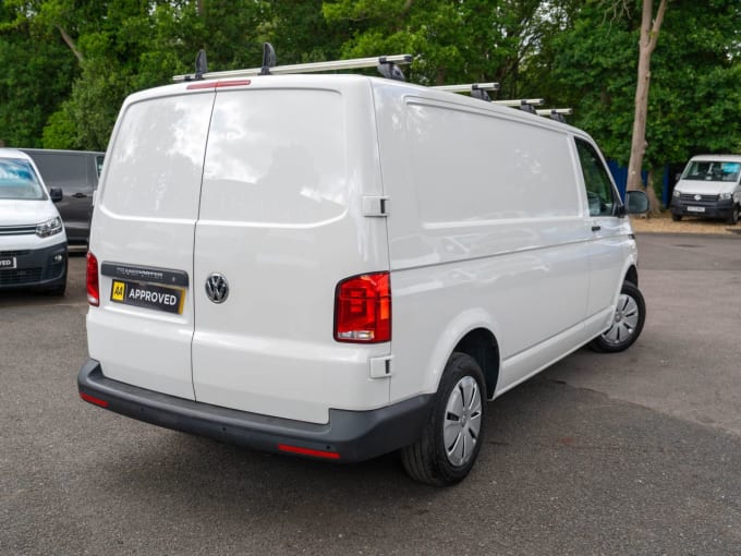 2025 Volkswagen Transporter