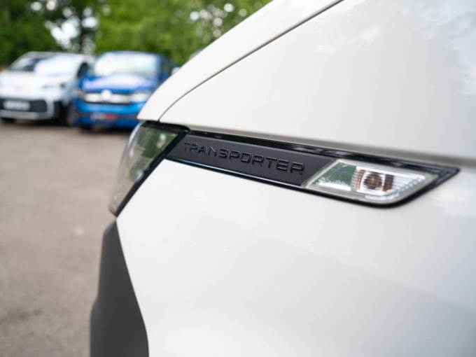 2025 Volkswagen Transporter
