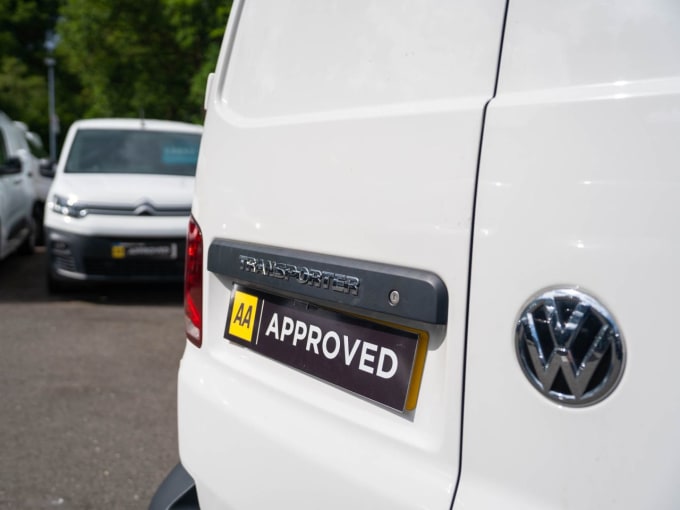 2025 Volkswagen Transporter