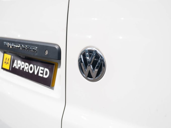 2025 Volkswagen Transporter