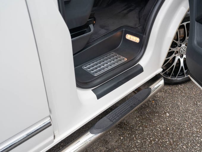 2025 Volkswagen Caravelle