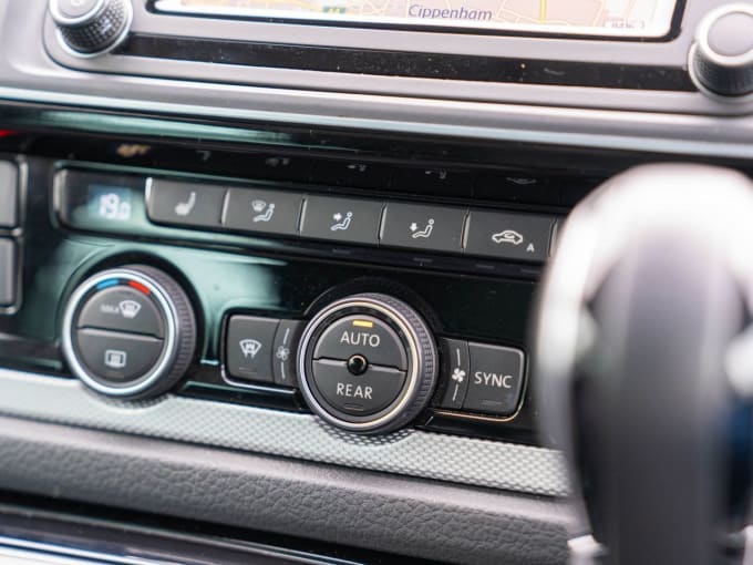 2025 Volkswagen Caravelle