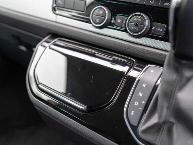 2025 Volkswagen Caravelle