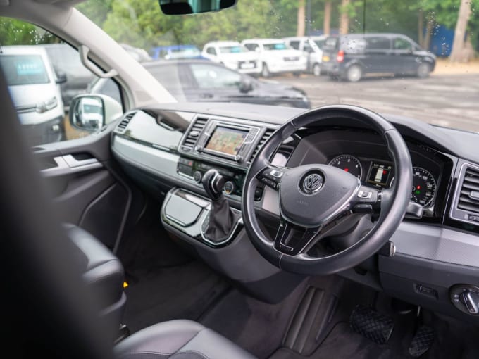 2025 Volkswagen Caravelle