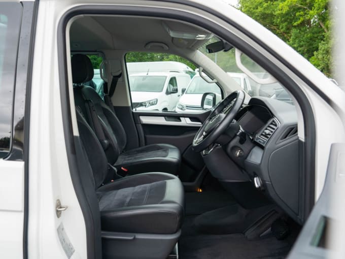 2025 Volkswagen Caravelle
