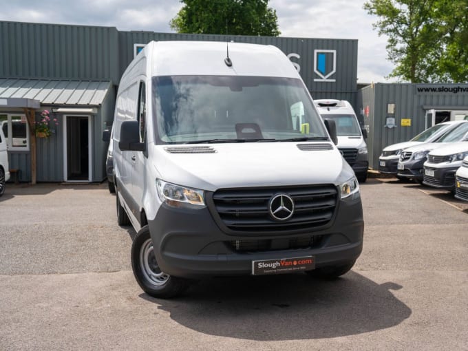 2025 Mercedes-benz Sprinter