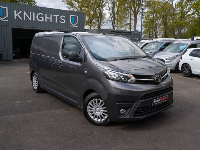 2025 Toyota Proace