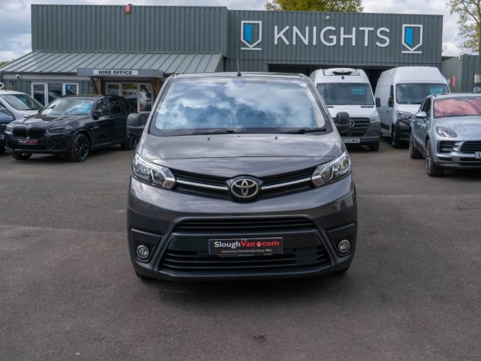2025 Toyota Proace