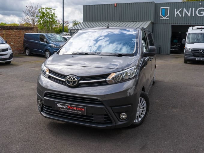 2025 Toyota Proace
