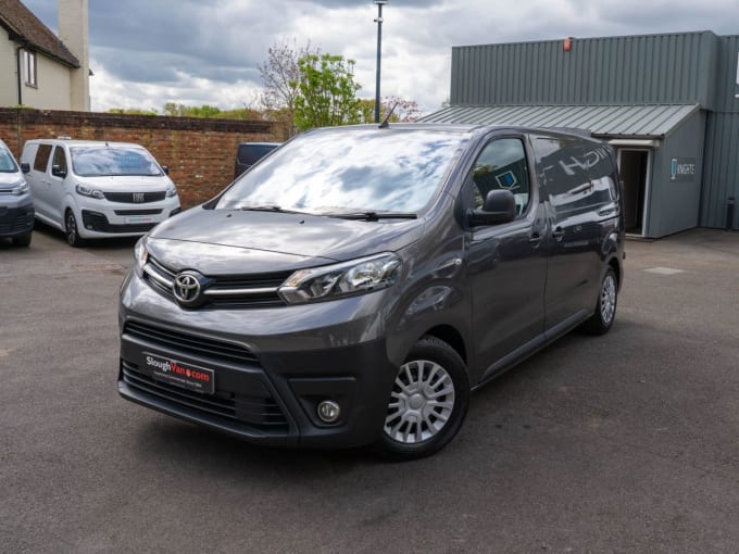 2025 Toyota Proace