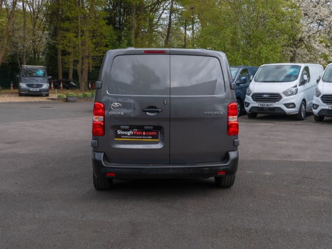 2025 Toyota Proace