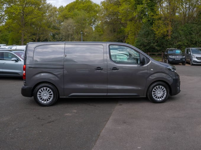 2025 Toyota Proace