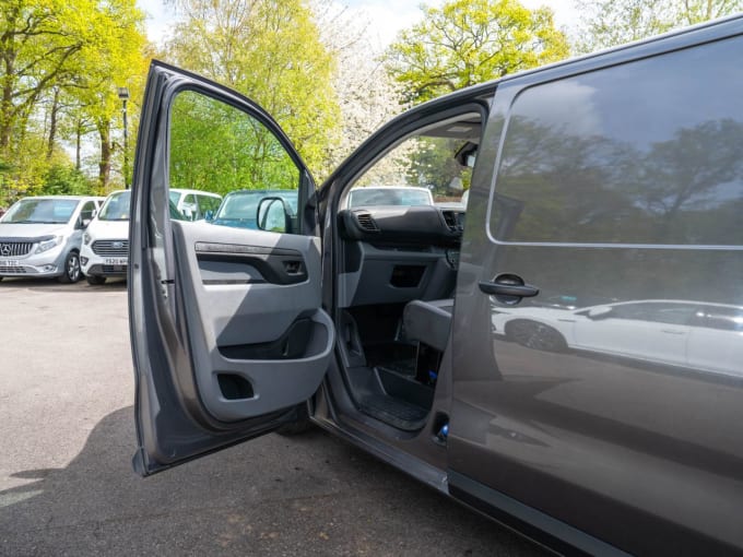 2025 Toyota Proace