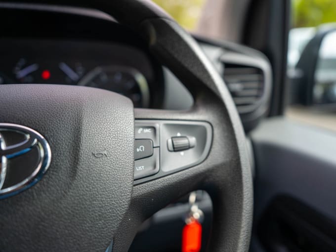 2025 Toyota Proace