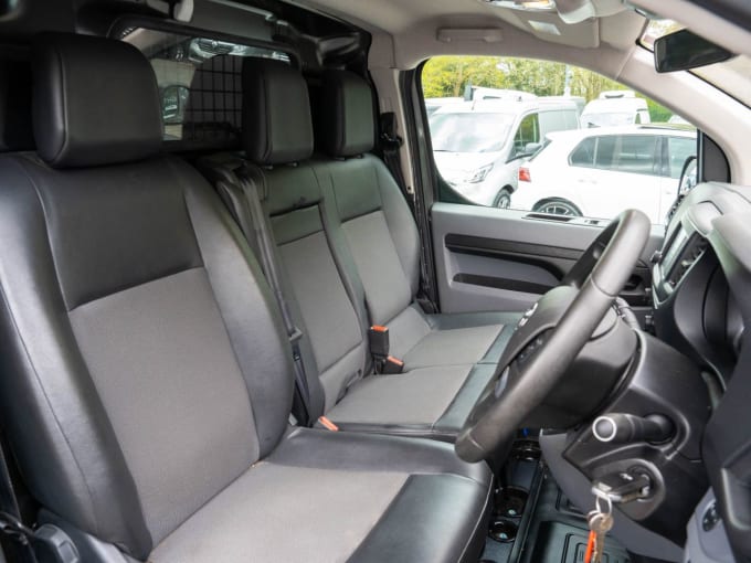 2025 Toyota Proace