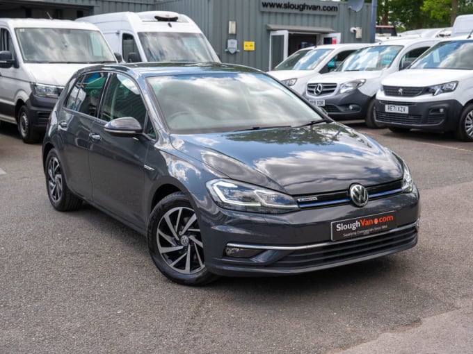 2025 Volkswagen Golf