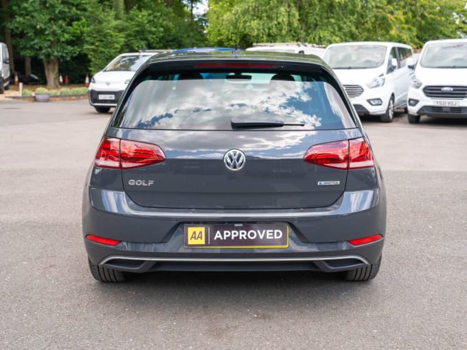 2025 Volkswagen Golf