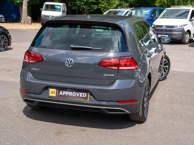 2025 Volkswagen Golf