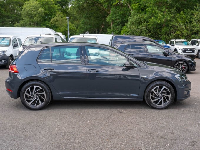 2025 Volkswagen Golf