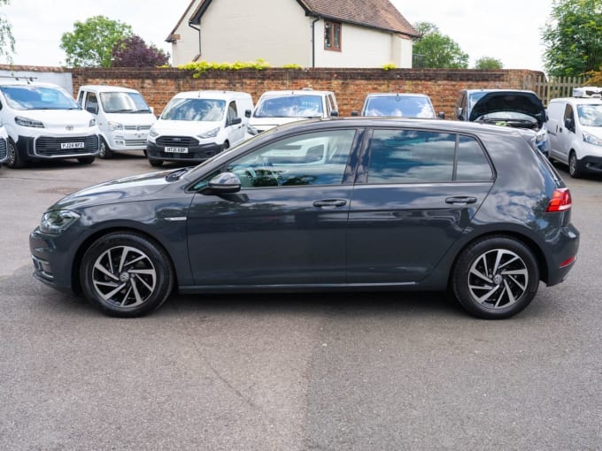 2025 Volkswagen Golf