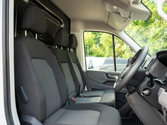2025 Volkswagen Crafter