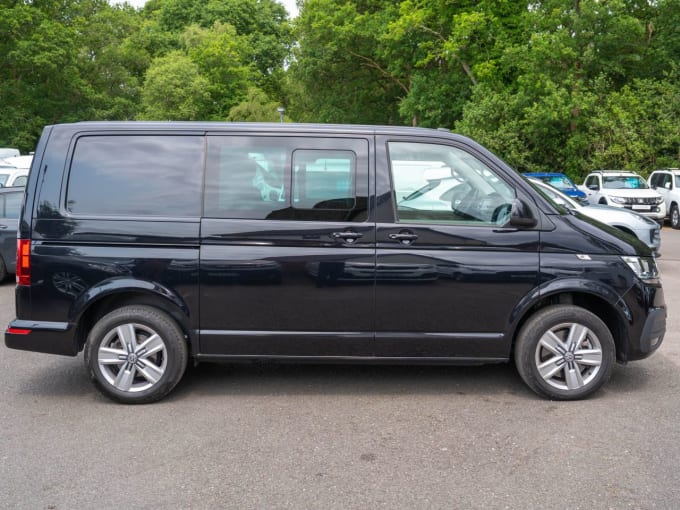 2025 Volkswagen Transporter