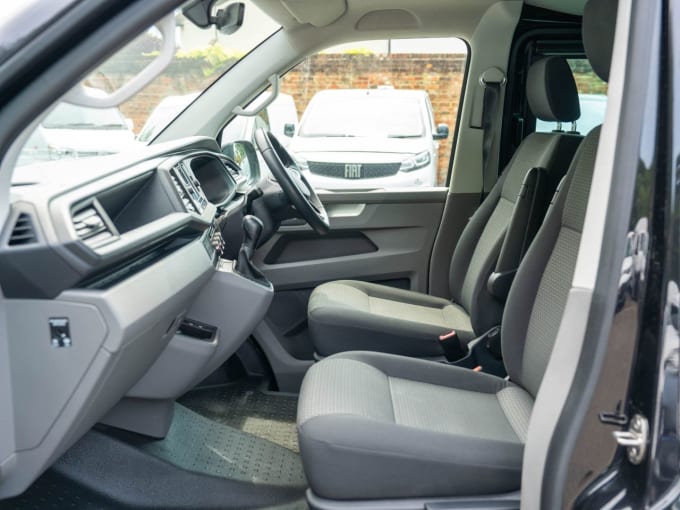 2025 Volkswagen Transporter