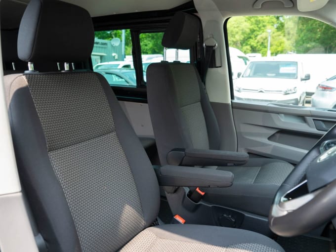 2025 Volkswagen Transporter