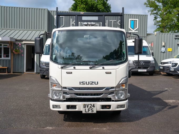 2025 Isuzu Grafter