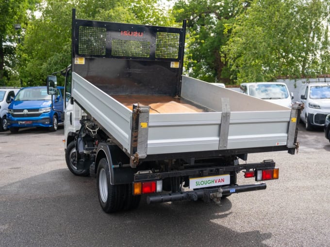 2025 Isuzu Grafter