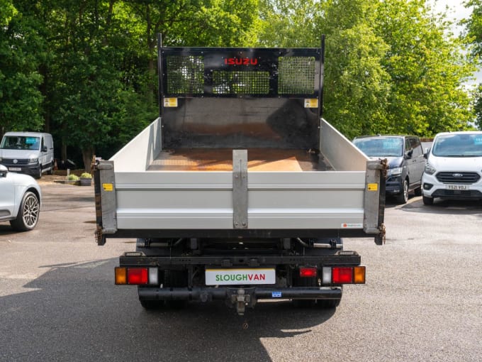 2025 Isuzu Grafter