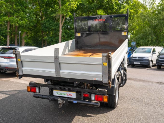 2025 Isuzu Grafter