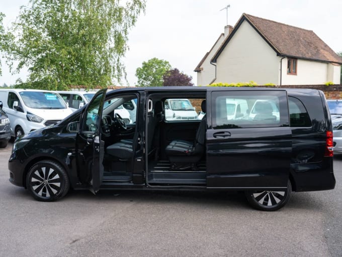 2025 Mercedes-benz Vito