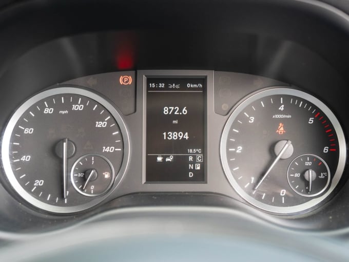2025 Mercedes-benz Vito