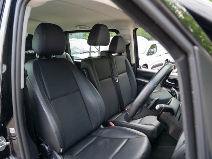 2025 Mercedes-benz Vito