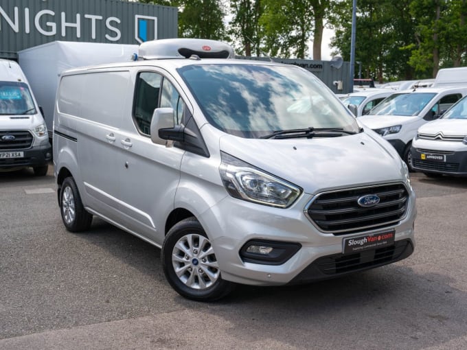2025 Ford Transit Custom
