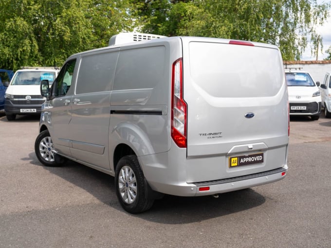 2025 Ford Transit Custom